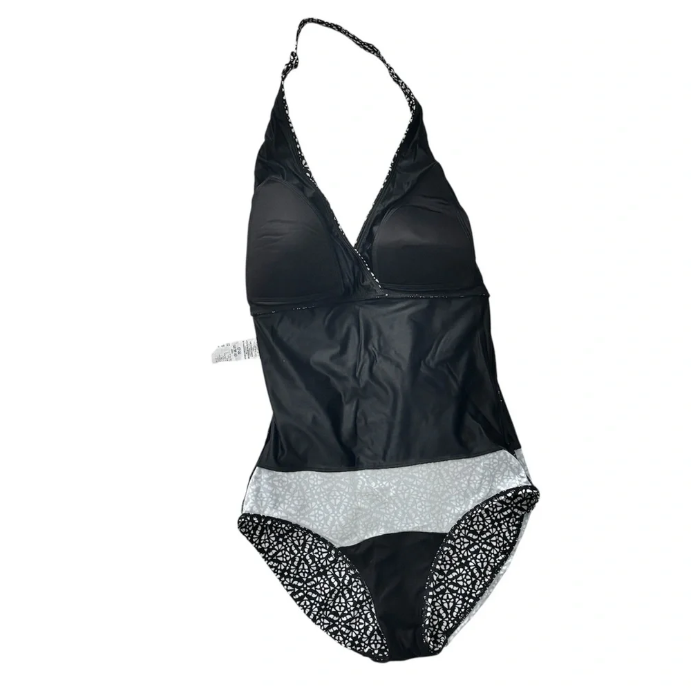 L.L. Bean Slimming Skirted One-Piece Swimsuit - UPF 40+, 10 Regular - Picture 10 of 12